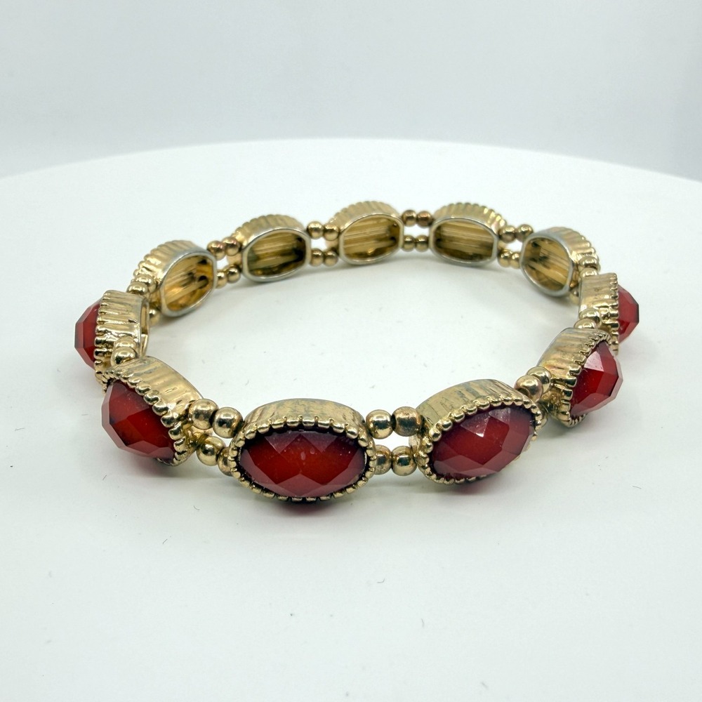Vintage Y2K Red Faux Ruby Gold Tone Textured Stretch Bracelet